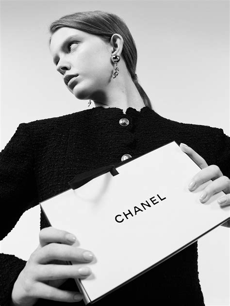 chanel complaint|Chanel customer service representative.